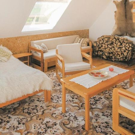 Cozy Apartment In Nowe Warpno With Wifi Exterior photo